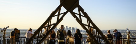 Photo de visiteurs au 2ème étage
